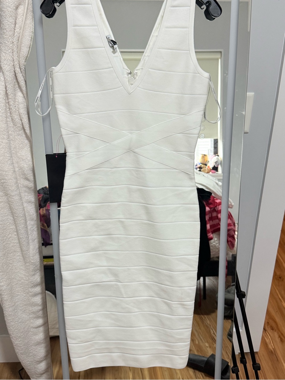BEBE White V-Neck Bandage Bodycon Dress - White